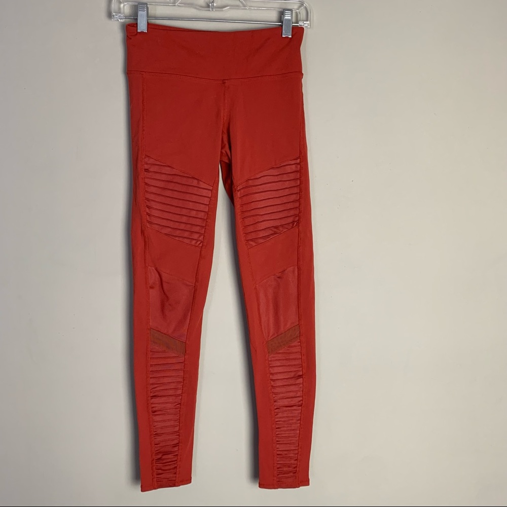 Alo Yoga High Waisted Sienna Burnt Orange Moto Leggings Size XS - Picture 1 of 11